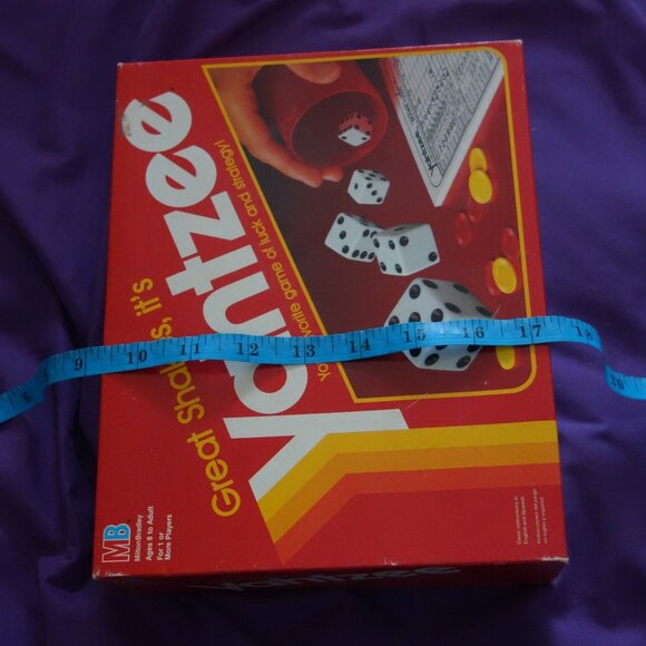 Vintage 1991 Milton Bradley Yahtzee  950 Ages 8 to Adult For 1 or More Players - Picture 7 of 16